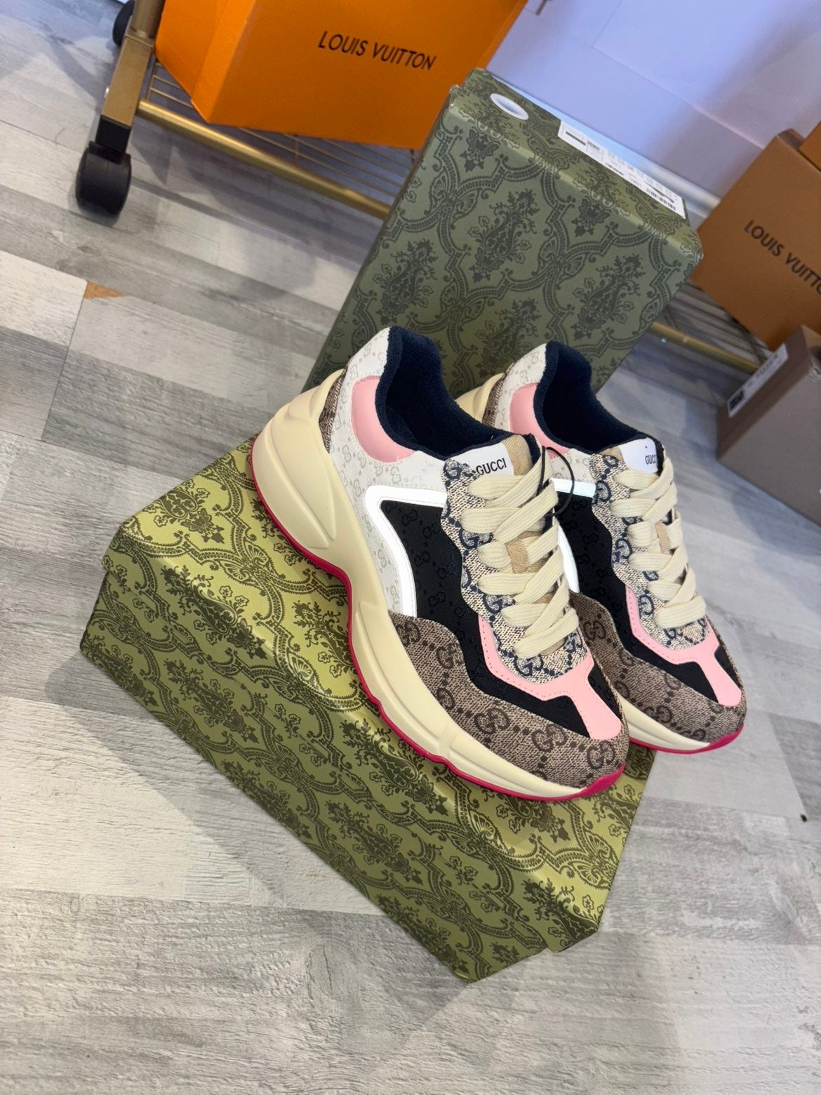 GG trainers