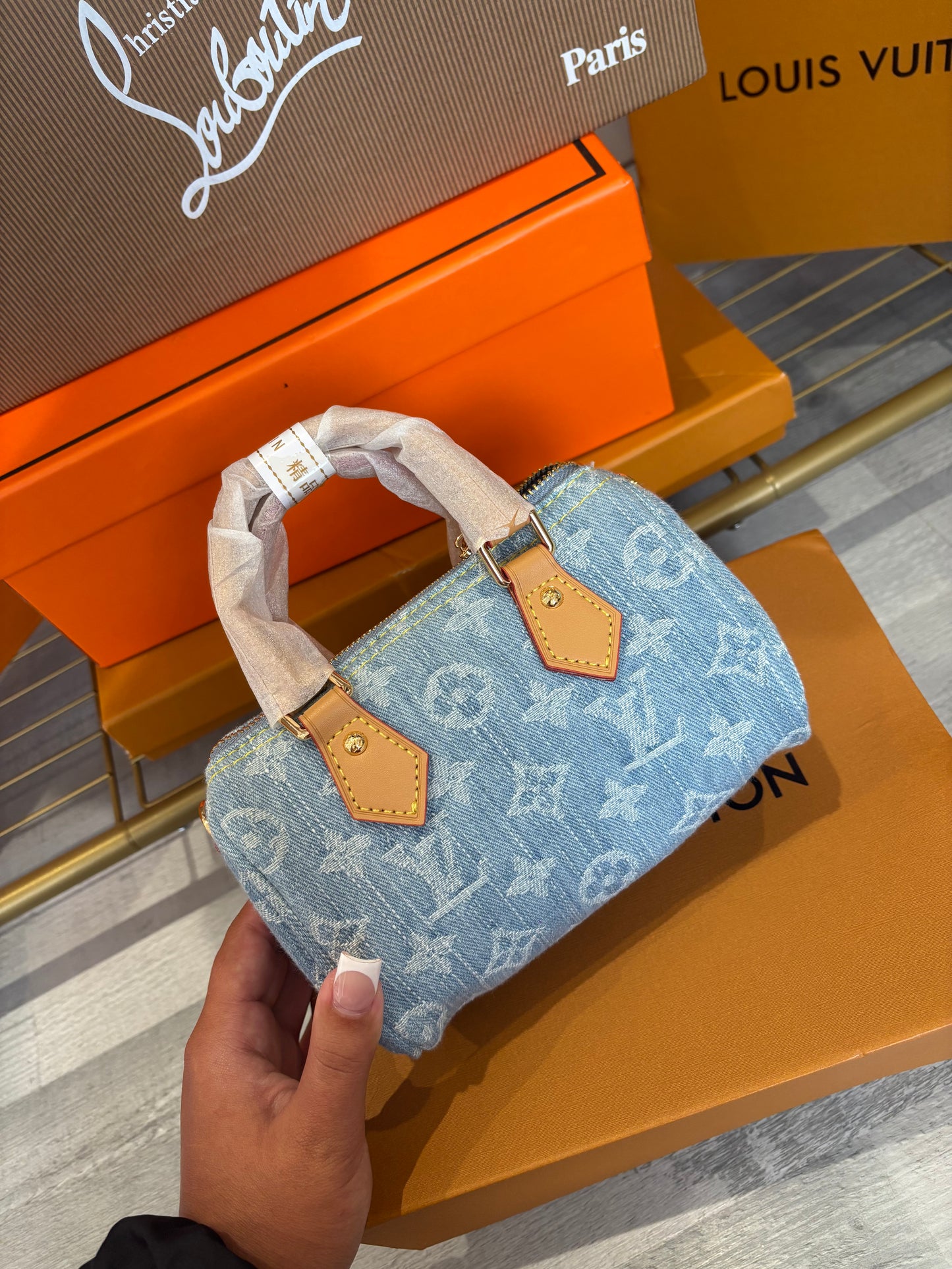Lv mini bag