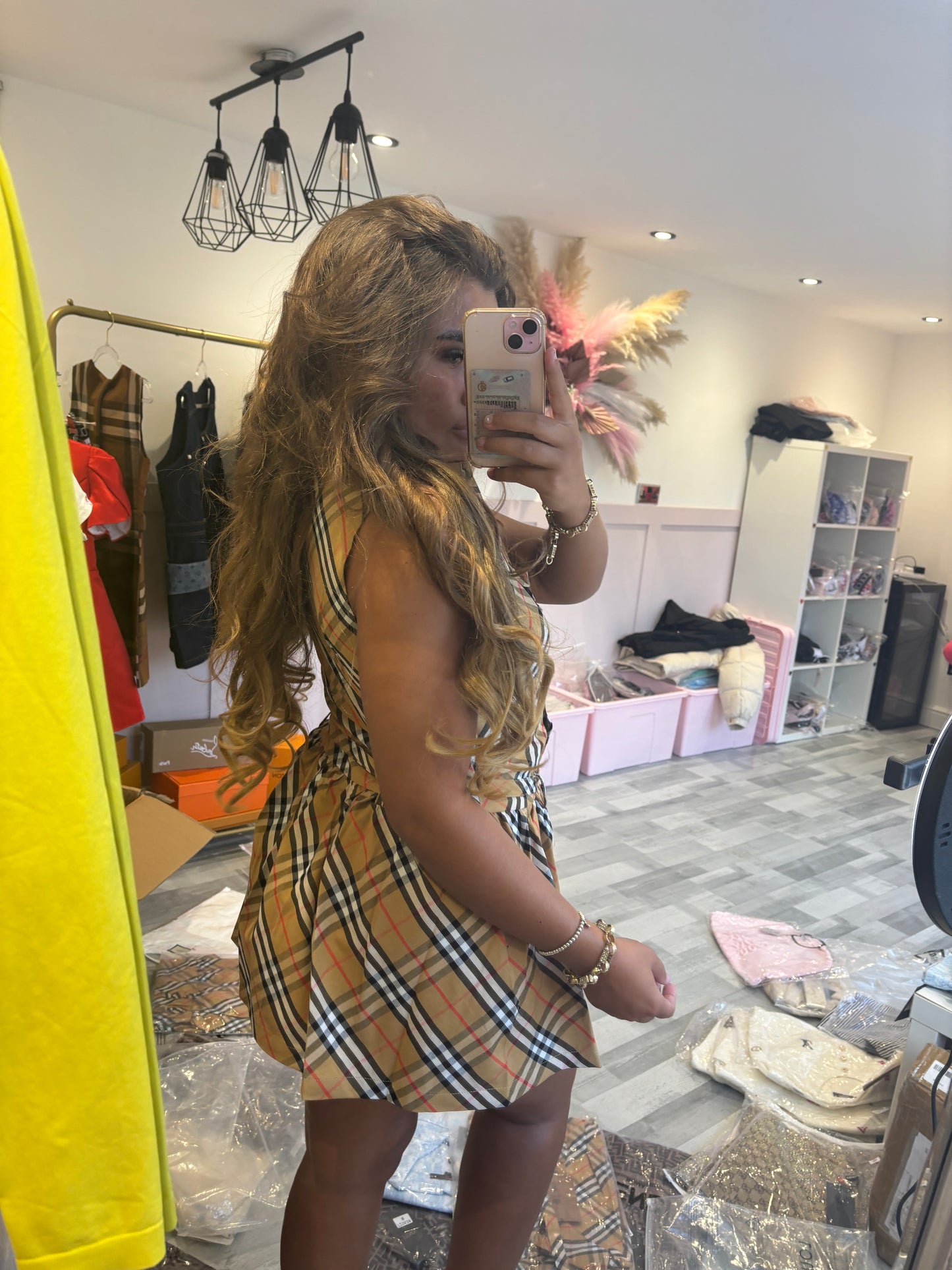 B dress