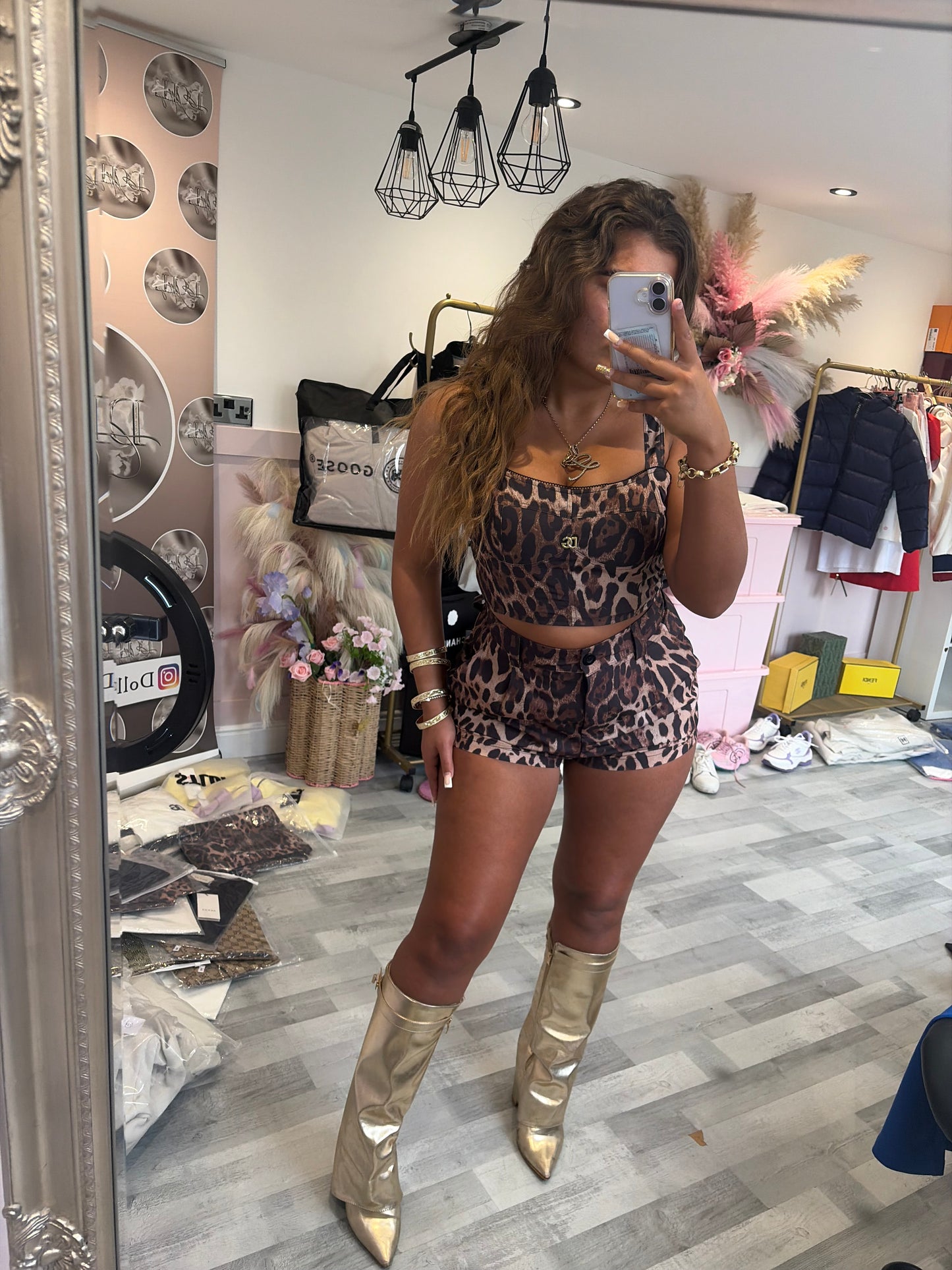 D&G short set