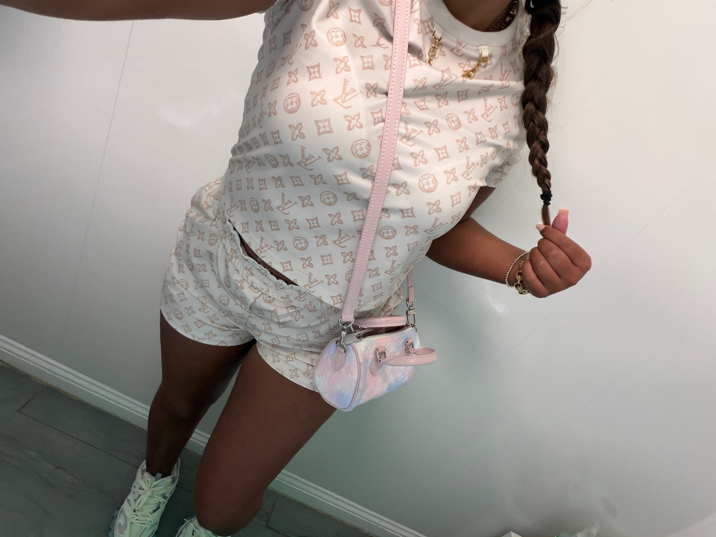 Lv set
