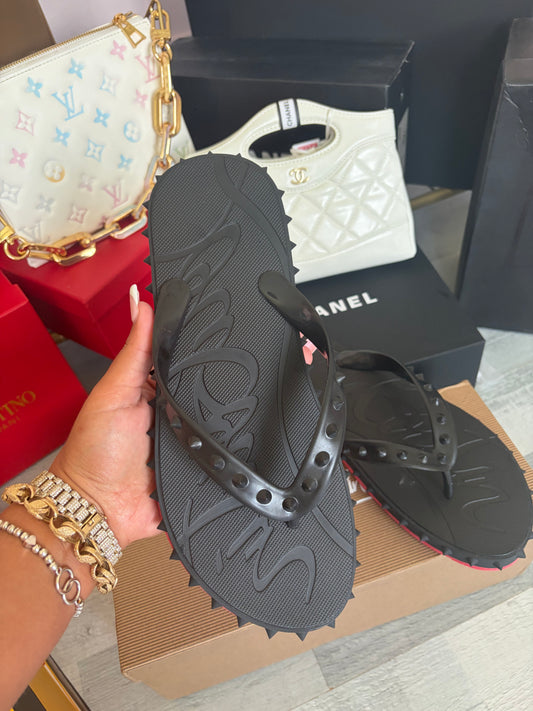Loub flip flops